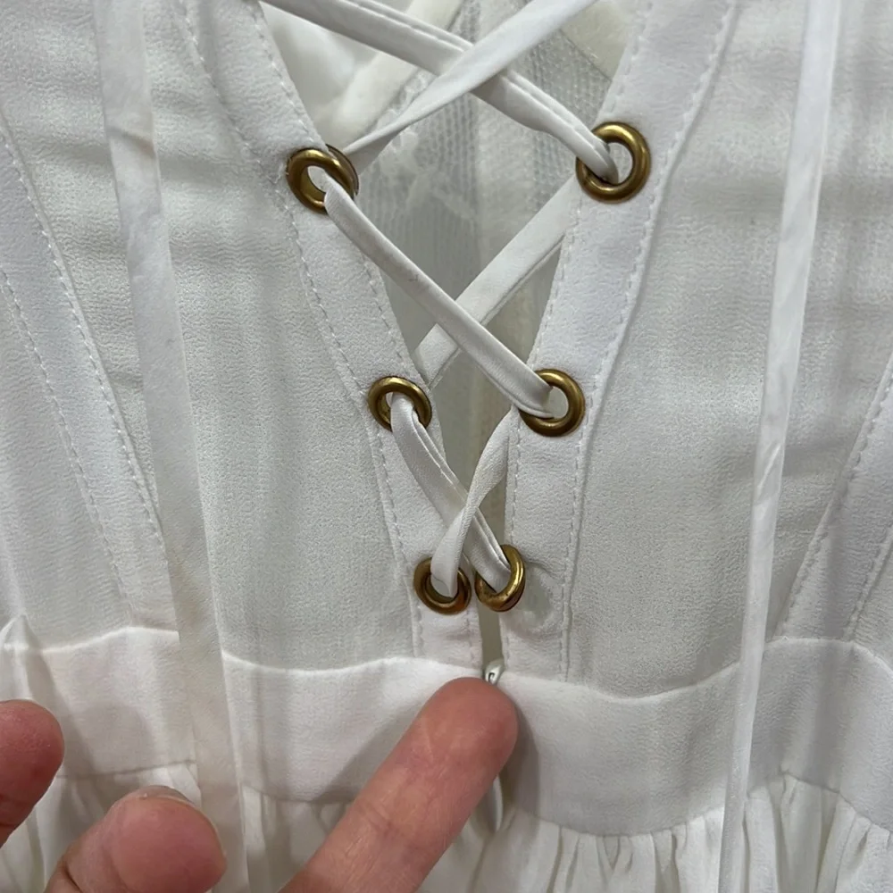 V. Chapman Carmen Gown in White - Picture 15 of 16